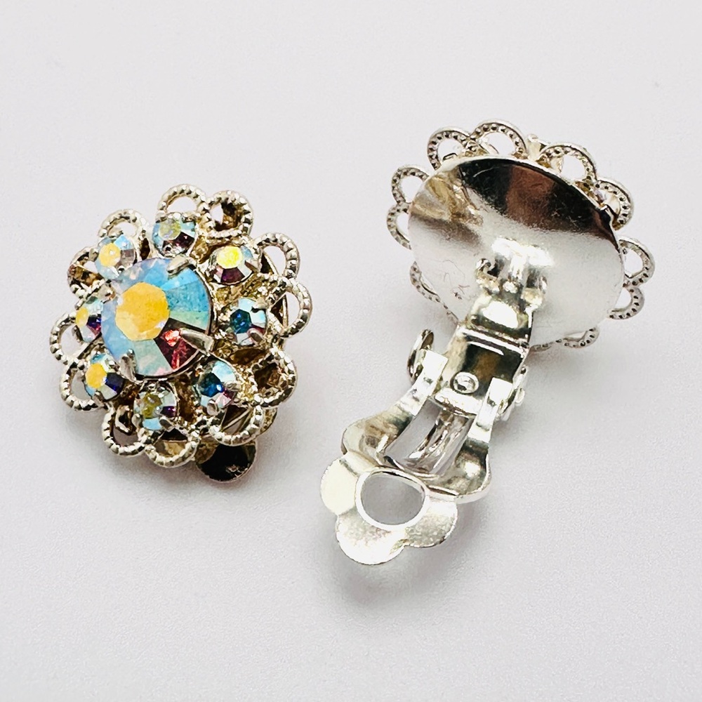 Clip-on Earrings. Last one - Picture 5 of 9